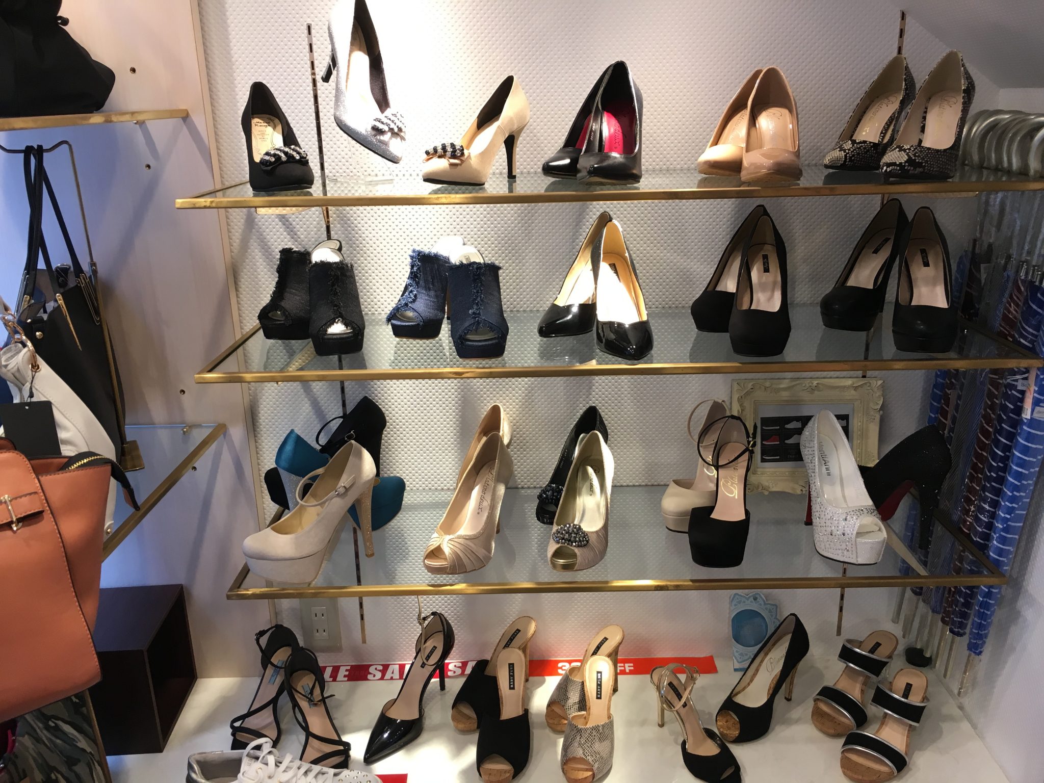 ビー・ミラノ第5ラインビル店商品（靴）
